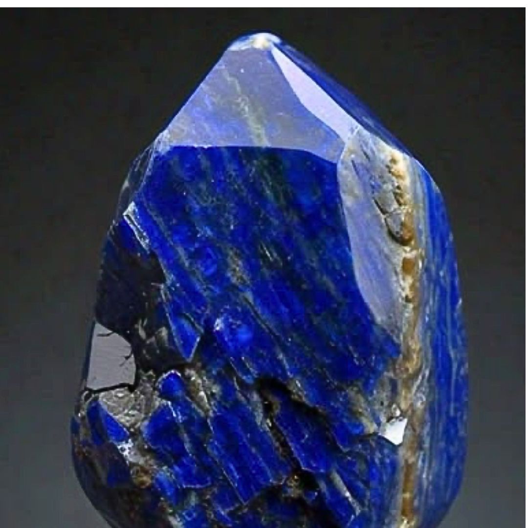 LAPIS LAZULI