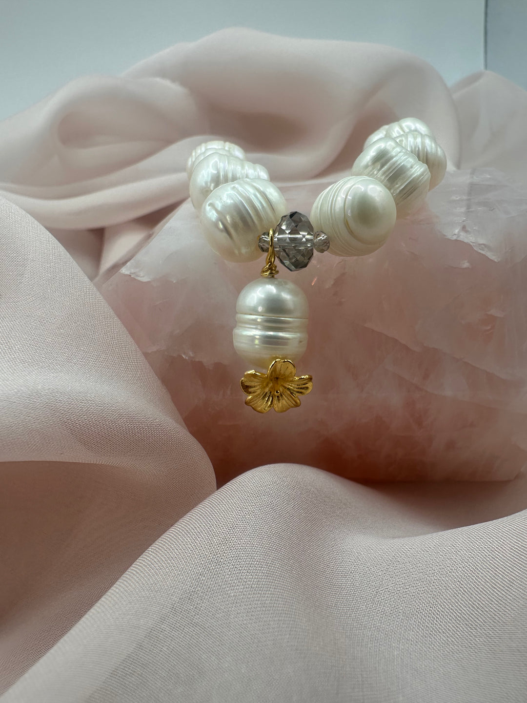 Pearls & Crystals Necklace