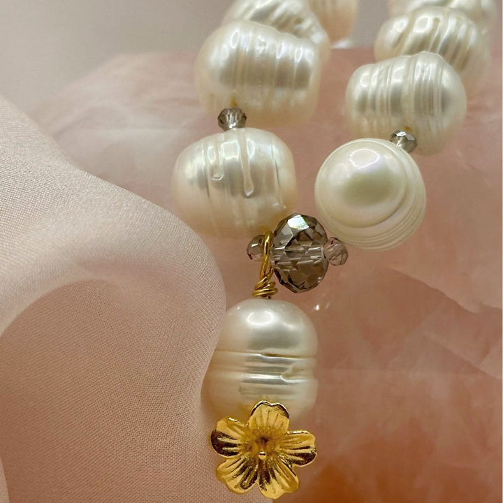 Pearls & Crystals Necklace